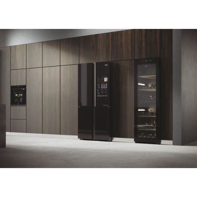 Premium Model – 236 Bottles Capacity